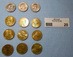 Lot of 3 Susan B Anthony Dollars from 1979 and 9 Sacagawea dollars from 2000 (7) and 2001 (2)