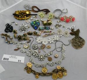 Lot of vintage jewelry, rhinestone necklaces, pins