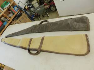 lot 55 image: 2 Zipper Rifle shotgun Soft Cases