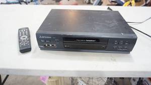 lot 83 image: Mitsubishi Precision Turbo Drive VCR with Remote