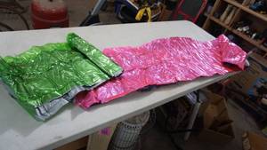 lot 97 image: 2 Inflatable Pool Floats