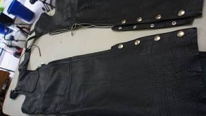 lot 157 image: Z1R Leather Motorcycle Chaps