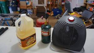lot 169 image: Sunbeam Eco-Smart Portable Heater  Propane Fuel  Pure Peanut Oil