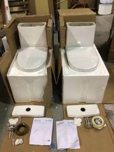 lot of 2 Swiss Madison Sublime II 1-Piece 0.81.28 GPF Dual Flush Elongated Toilet in White (see all pictures)