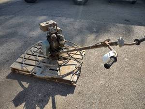 lot 11 image: Whitman 42 Power Trowel, Wisconsin...