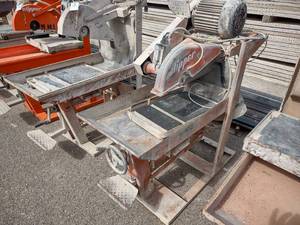 lot 32 image: Clipper 14 Block Saw, 5 hp, 230 Vo...