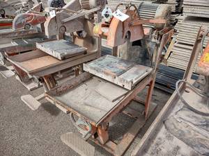 lot 34 image: Clipper 14 Block Saw, 5 hp, 230 Vo...