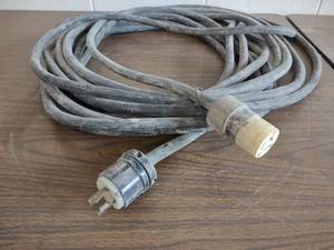 lot 234 image: 220 Volt Extension Cord...