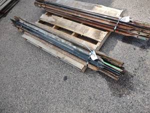 lot 159 image: (12) 5 Scaffold Cross Braces...