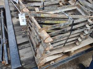 lot 174 image: (12) 12 Scaffold Outriggers...