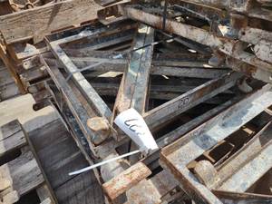 lot 177 image: (12) 20 Scaffold Outriggers...