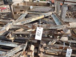 lot 178 image: (12) 20 Scaffold Outriggers...