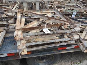 lot 180 image: (12) 24 Scaffold Outriggers...