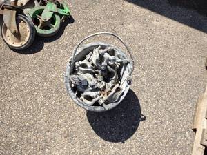 lot 322 image: (12) SwivelPipe Clamps...