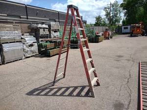 lot 247 image: Werner 8 Fiberglass Step Ladder...
