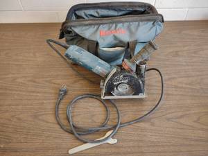 lot 336 image: Bosch Angle Grinder with Diamond Bl...