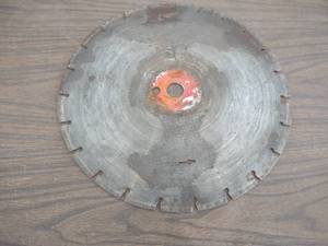 lot 368 image: 14 Diamond Blade...