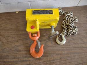 lot 406 image: Total Tool Forklift Mount Hook Unit...