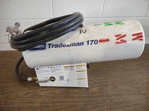 lot 430 image: L.B. White Tradesman 170,000 BTU LP...