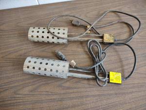 lot 444 image: (2) API 742G 1000 Watt Drain Bucket...