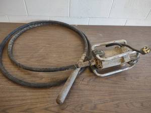 lot 475 image: Thor Concrete Vibrator, Works...