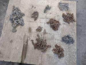 lot 489 image: Assorted Chains...