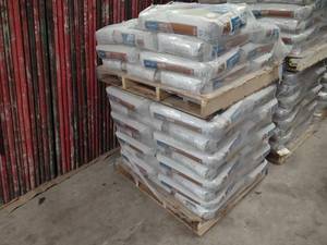 lot 542 image: (40) 80 lb. Bags Spec Mix Grout, Co...