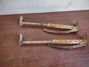 lot 566 image: (2) Brick Tongs...