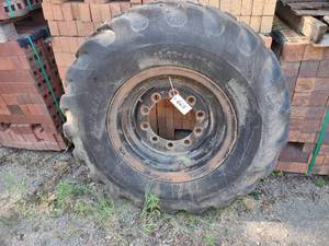 lot 665 image: Lull Spare Tire & Rim 13.00-24 , 16...