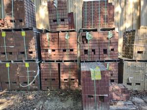 lot 685 image: Approx. (11) Cubes Modular Brick...