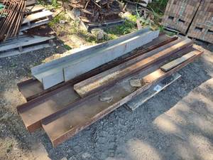 lot 698 image: Assorted I-Beams...