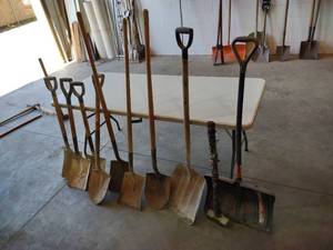 lot 602 image: Assorted Shovels, Sledge, Pick Axe,...