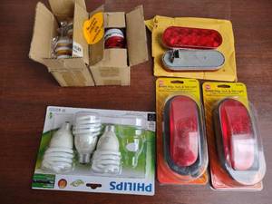 lot 605 image: Assorted Lights...