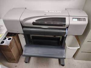 lot 627 image: Hewlett Packard Designjet 500 24 C...