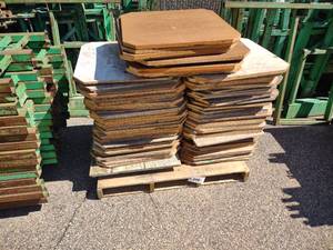 lot 646 image: Assorted Mud Boards...