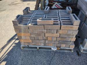 lot 711 image: Assorted Cement Brick...