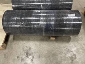 lot 302 image: 400 Sq Ft Roll Amorim Black Rubber With Brown Flecks - 14 Thickness