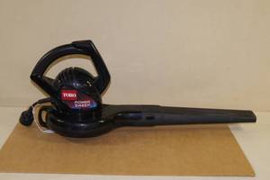 lot 137 image: Toro Power Sweep Electric Leaf Blower