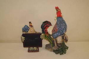 lot 117 image: Decorative Rooster Items