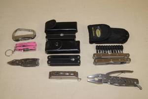lot 98 image: Assorted Pocket Multi-Tools