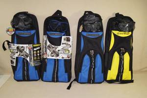 lot 84 image: 4 US Divers Snorkel Kits