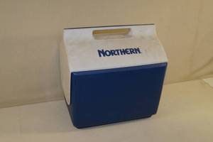 lot 63 image: Vintage Igloo Northern Cooler