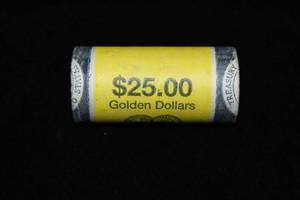 lot 28 image: Roll of 2000 D Sacagawea US Dollar Coins