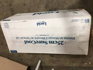 Lucid Comfort 10in. Firm Gel Memory Foam Tight Top Queen Mattress not used see pictures
