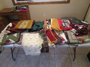 Table Cloths, Placemats, Table Runners