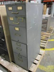 lot 4 image: 5-Drawer Storage Cabinet