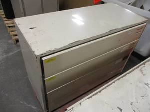 lot 31 image: Sunar Drawer Storage Cabinet