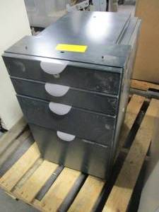 lot 33 image: Drawer Storage Cabinet