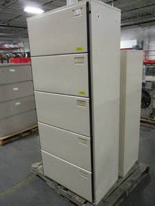 lot 38 image: Sunar Drawer Storage Cabinet