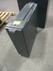 lot 45 image: Drawer Storage Cabinet